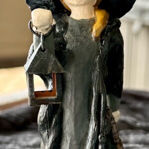 Charming Witch Figurine with Lantern - Black and Gray